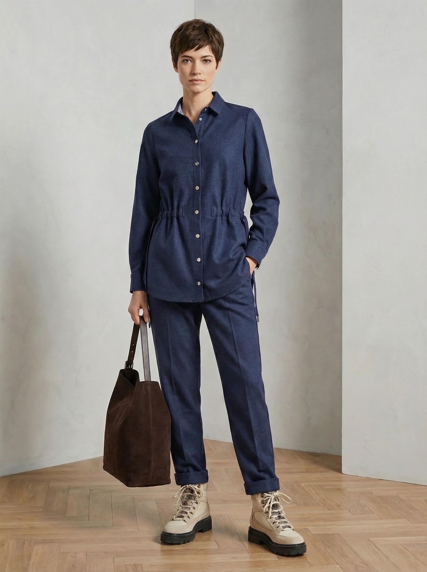 Последний экземпляр ·Костюм шерсть SPORT CHiC DENIM (38)